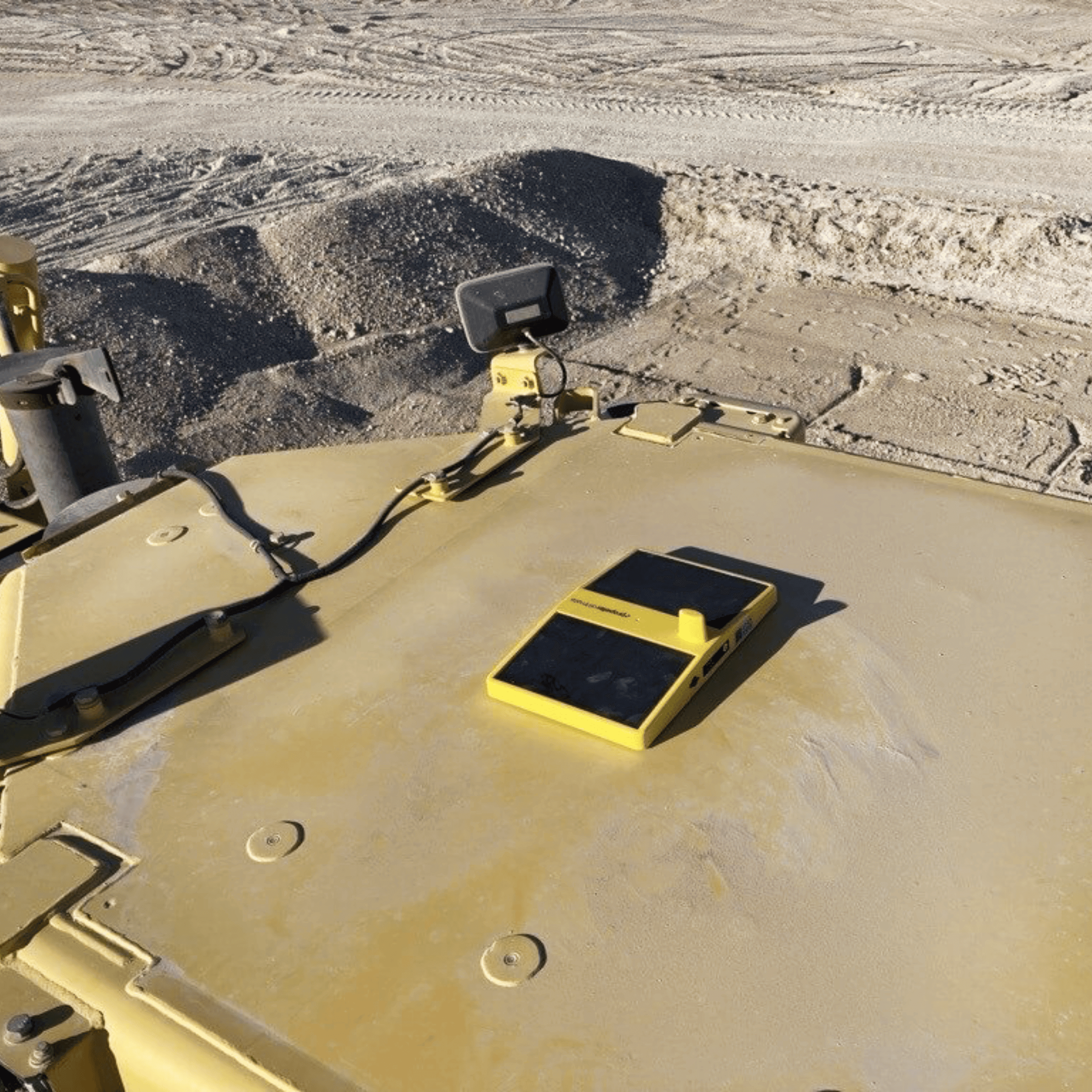 Lhoist, DirtMate on cab