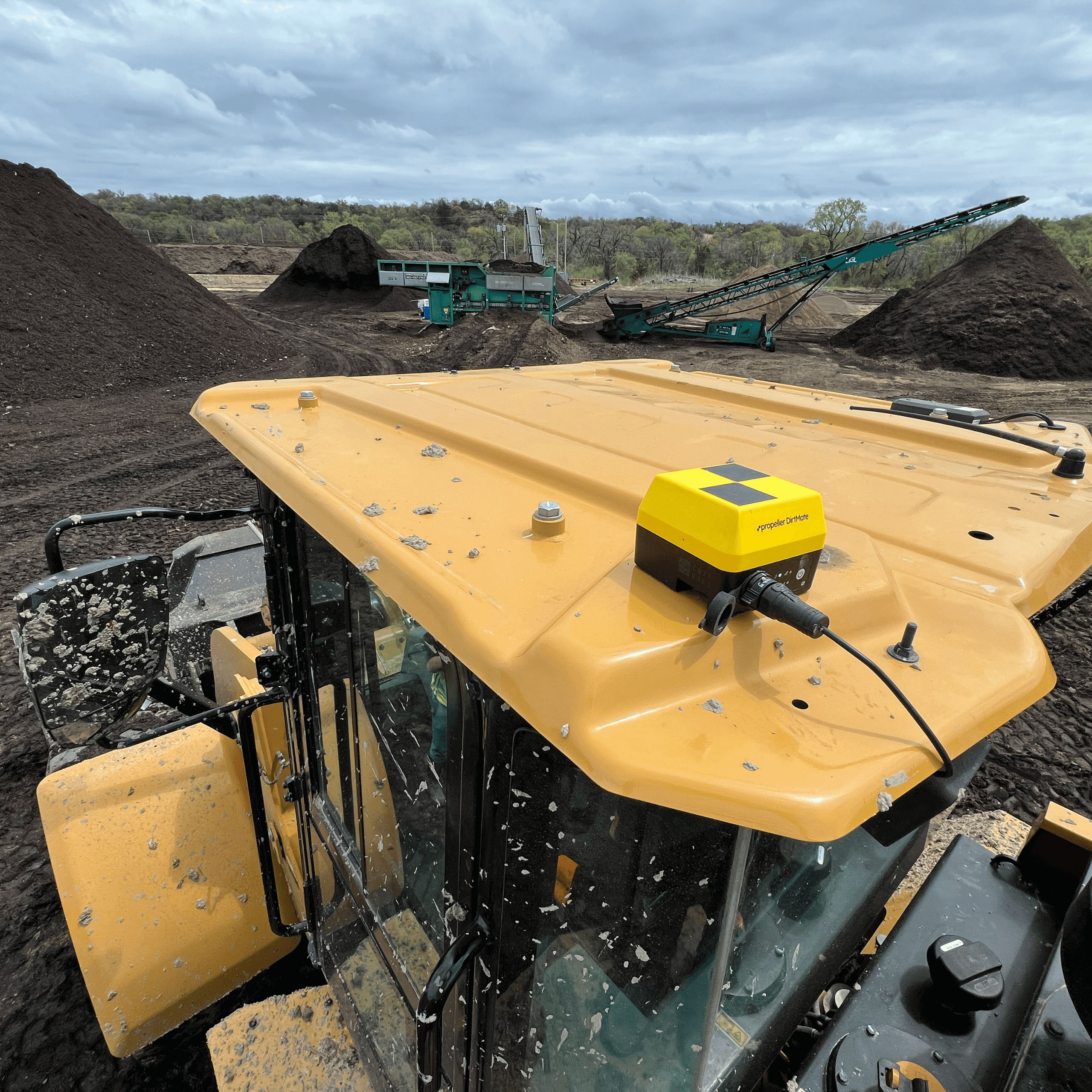 Propeller DirtMate on a Silver Creek Materials machine