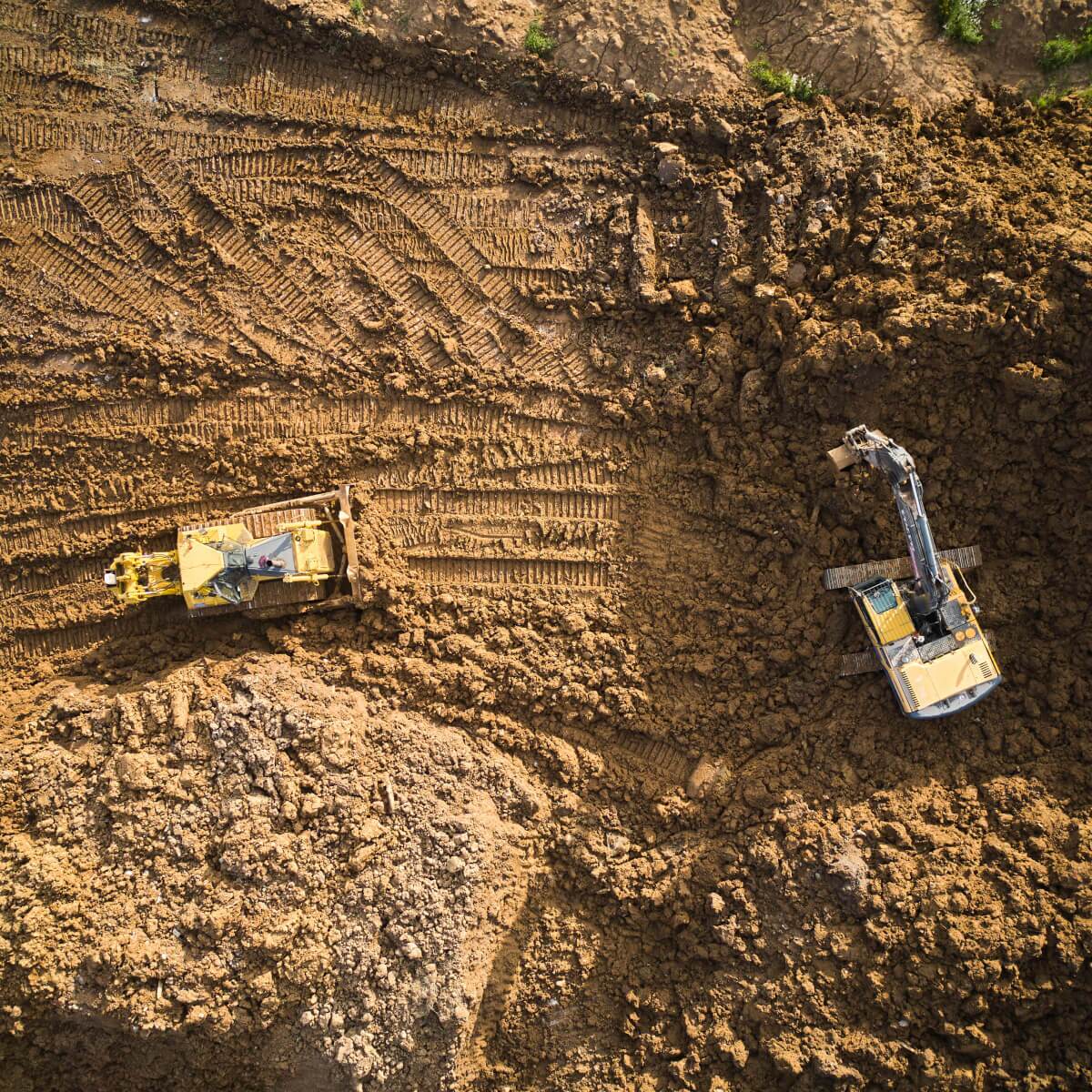 Construction-two-machines-on-dirt-project
